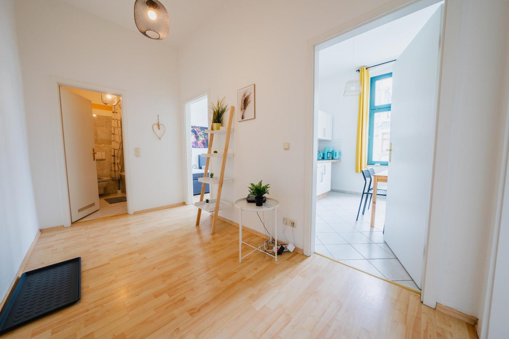 Blue Chili 05 - Charmante 2-zimmer Albauwohnung - 5 Pax - Wifi-netflix Apartment Magdeburg